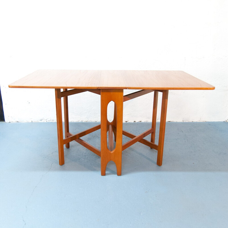 Extendable Scandinavian table in teak - 1950s