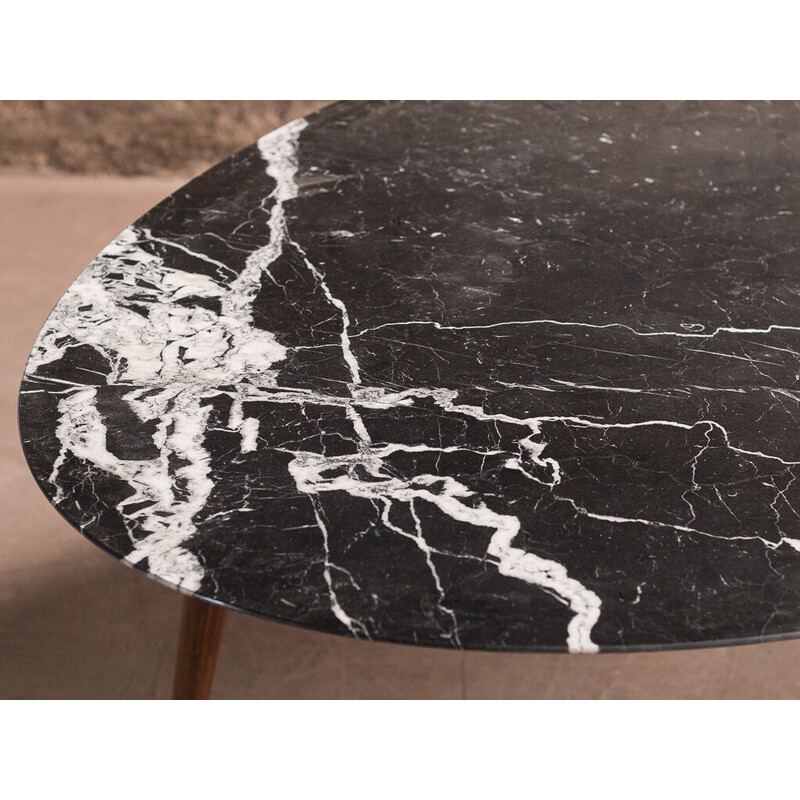 Table sur-mesure vintage en marbre noir Marquina et noyer massif, France