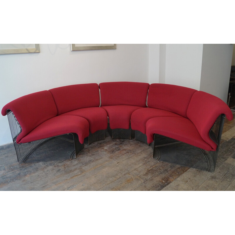 Fritz Hansen magenta "pantonova" sofa, Verner PANTON - 1970s