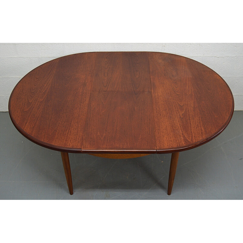 Table en teck extensible vintage G-plan - 1960