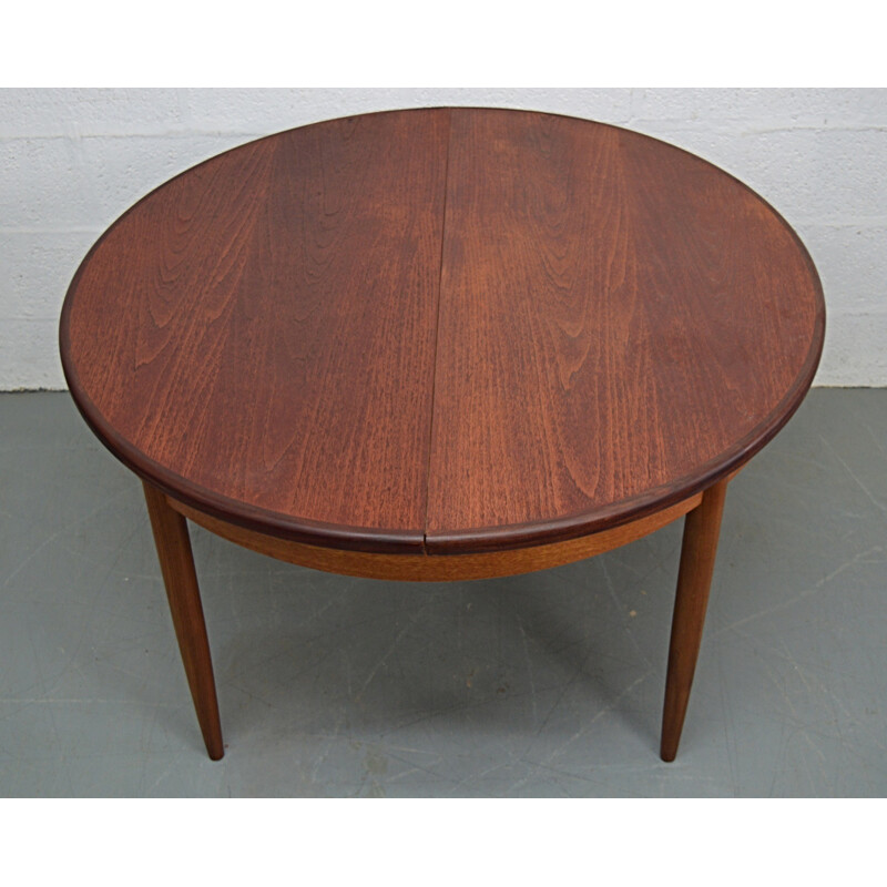 G-plan mid-century teak extendable table - 1960s