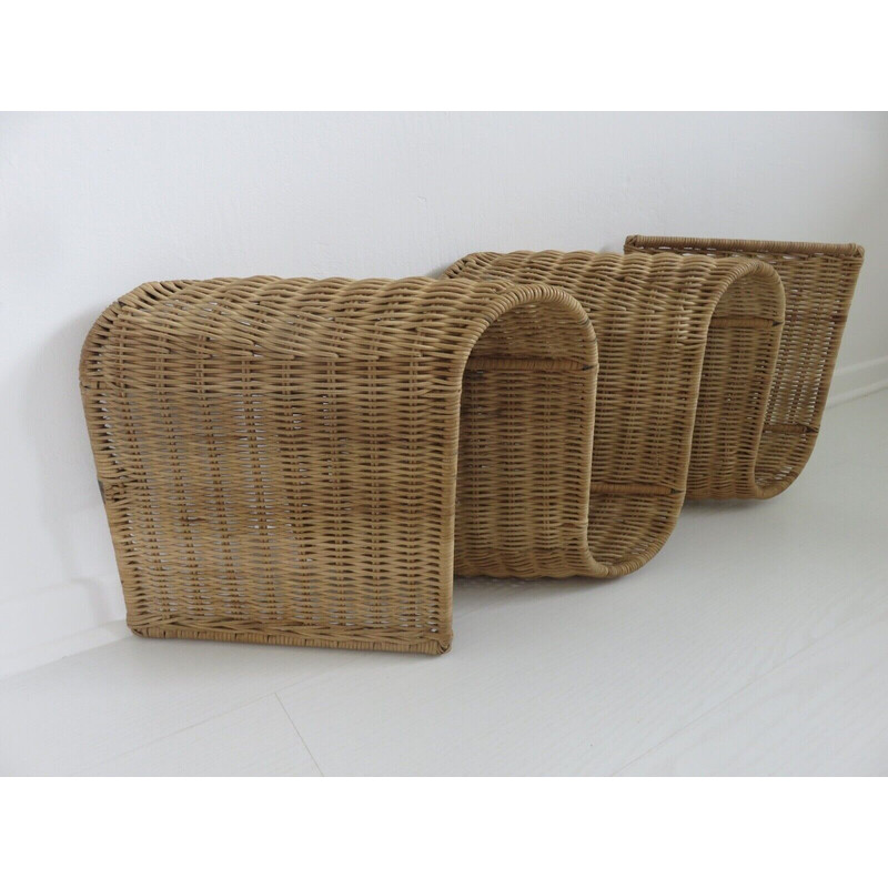 Vintage rattan wall magazine rack, Italy 1970