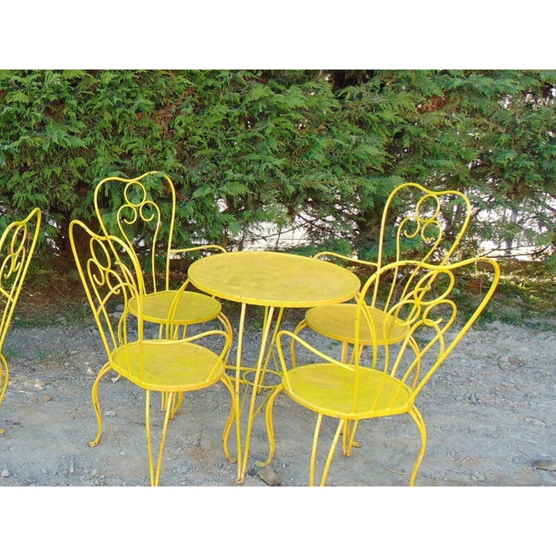 Muebles de jardín de hierro amarillo vintage