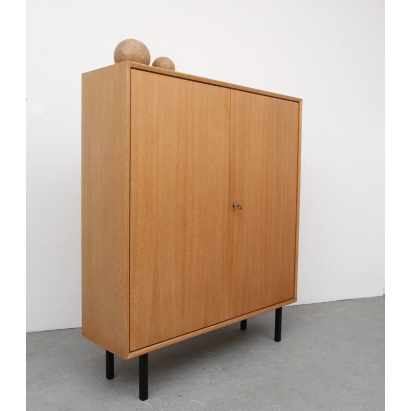 Scandinavian cabinet in oak wood - 1960s