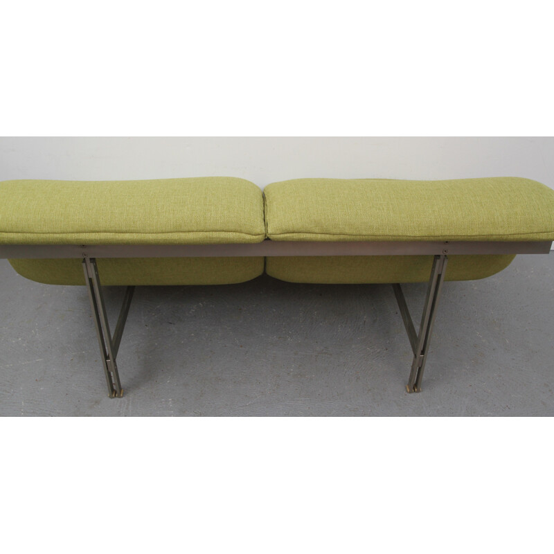 2 seater vintage sofa in green fabric and steel by Giovanni Offredi for Saporiti, Italy 1970