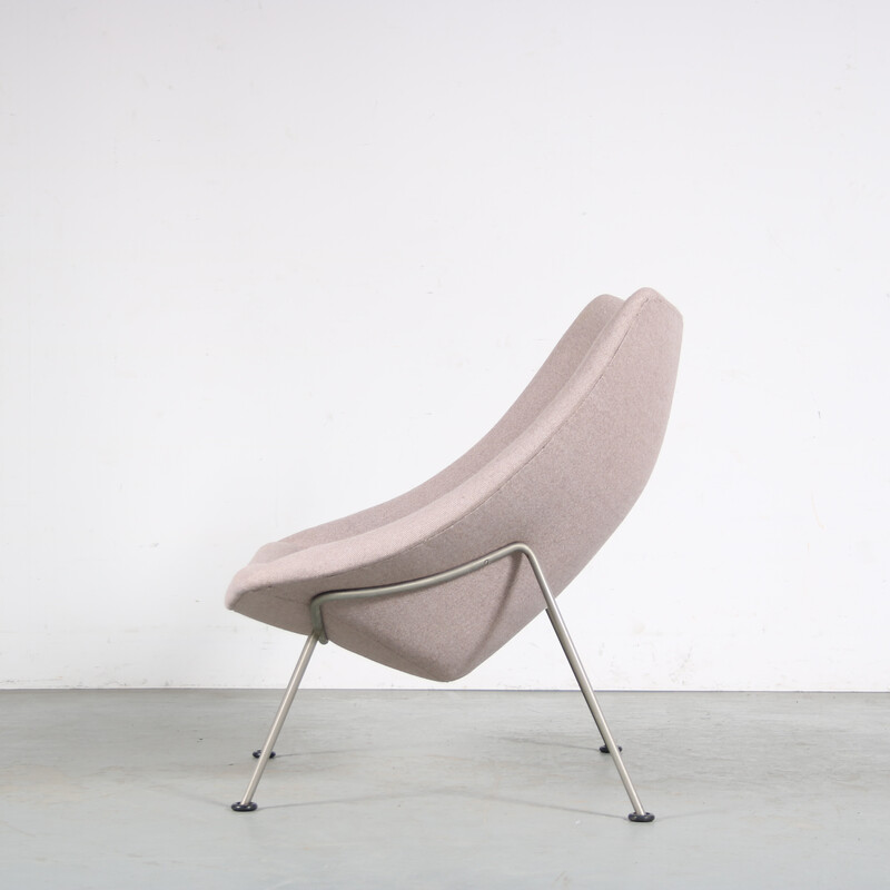 Vintage fauteuil en voetenbank "Oyster" van Pierre Paulin voor Artifort, Nederland 1950