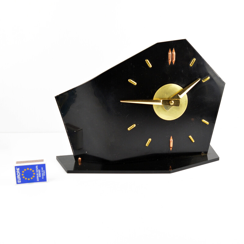 Vintage bakelite mantel clock, Czechoslovakia 1950