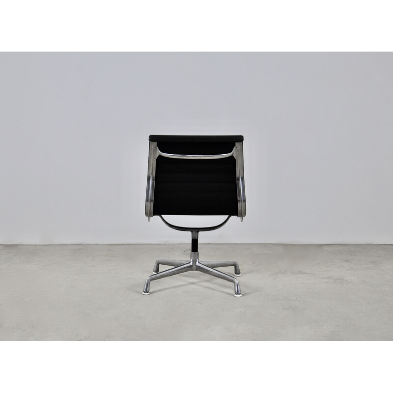 Vintage black office armchair by Charles and Ray Eames for Herman Miller, 1960