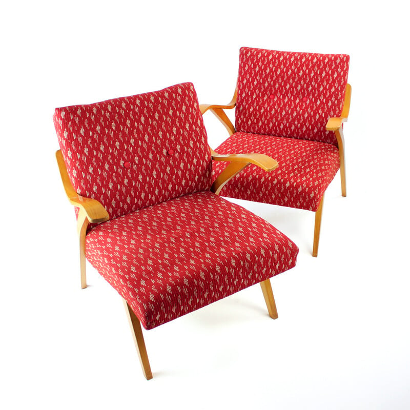 Vintage fauteuil in rode stof en blond hout van Mier, Tsjechoslowakije 1960