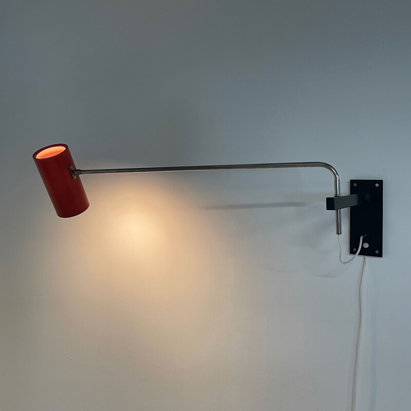 Vintage rode wandlamp "39" van Willem Hagoort voor Hagoort Lampen, 1960