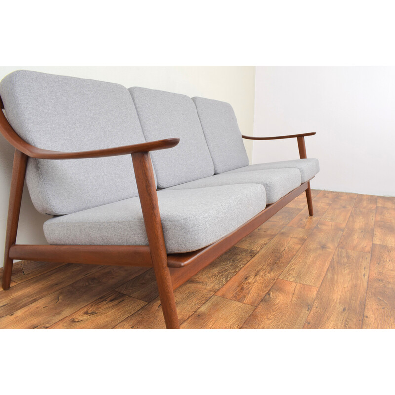 Mid-century Danish teak sofa by Arne Hovmand-Olsen for Mogens Kold, 1960s