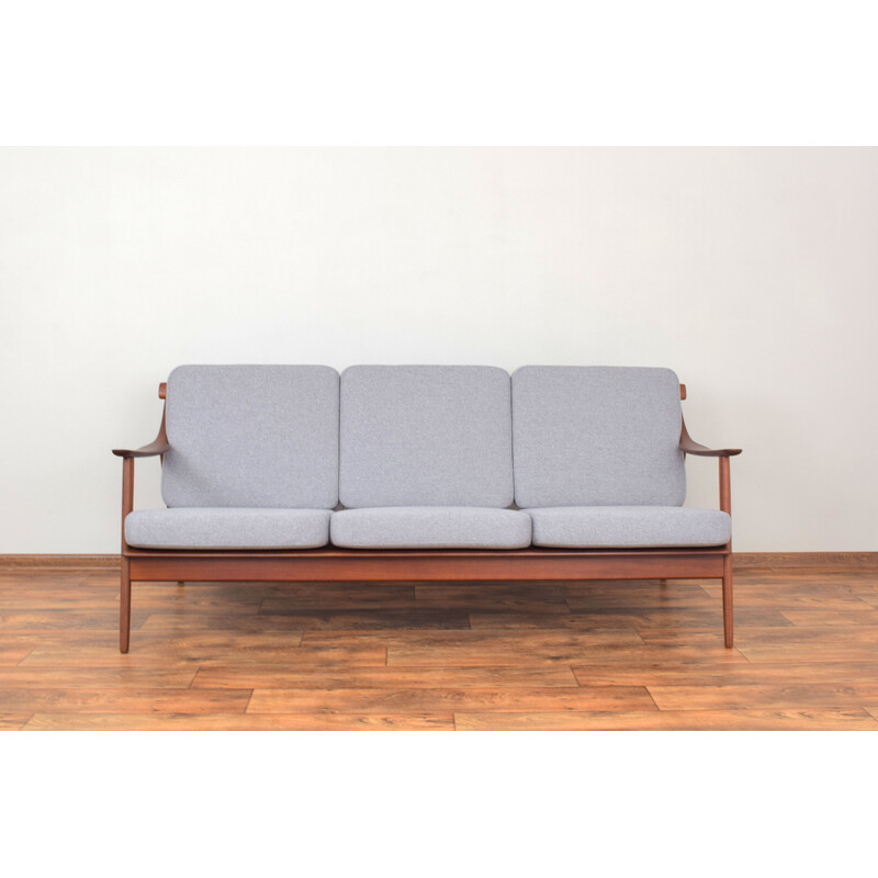 Mid-century Danish teak sofa by Arne Hovmand-Olsen for Mogens Kold, 1960s