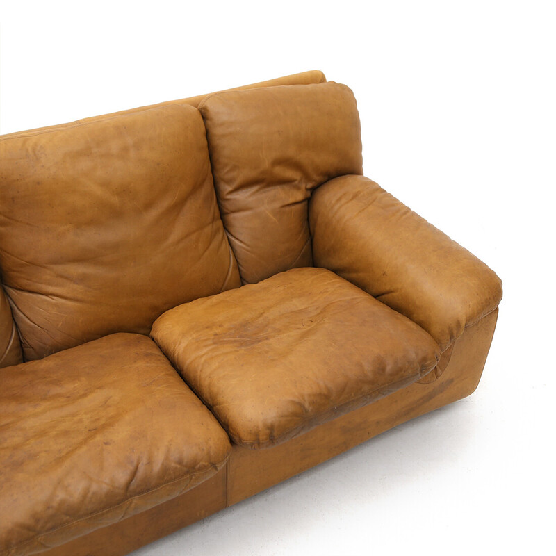 Vintage 2-seater "Bonheur" sofa in leather by Ammannati and Vitelli for Brunati, 1970s