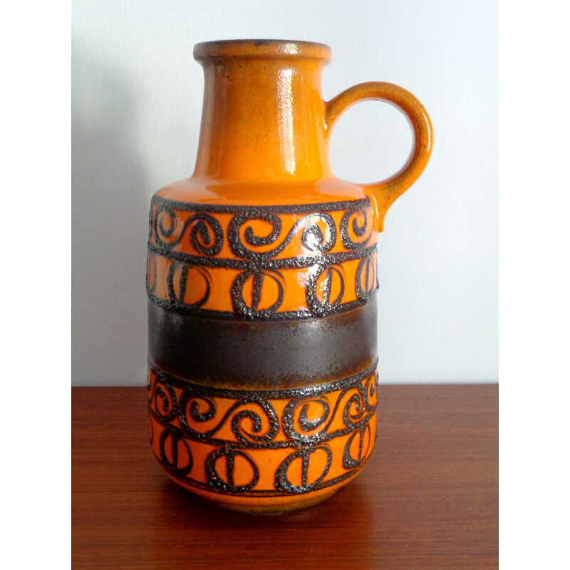 Vase en céramique orange - 1960