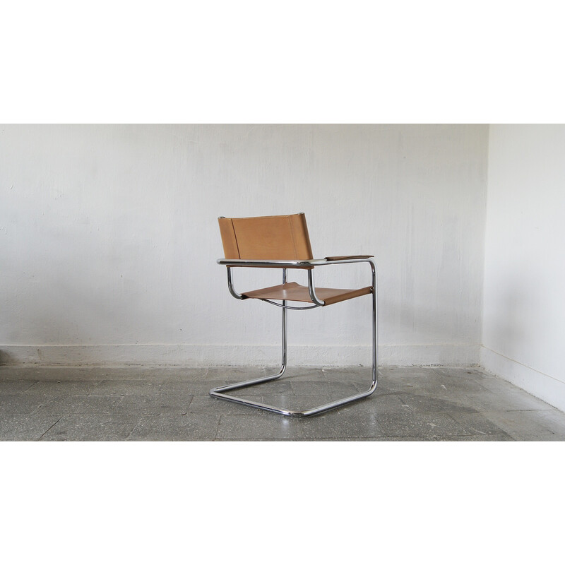 Italian vintage Bauhaus chair with steel tubes and patinated leather