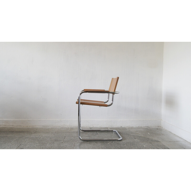 Italian vintage Bauhaus chair with steel tubes and patinated leather