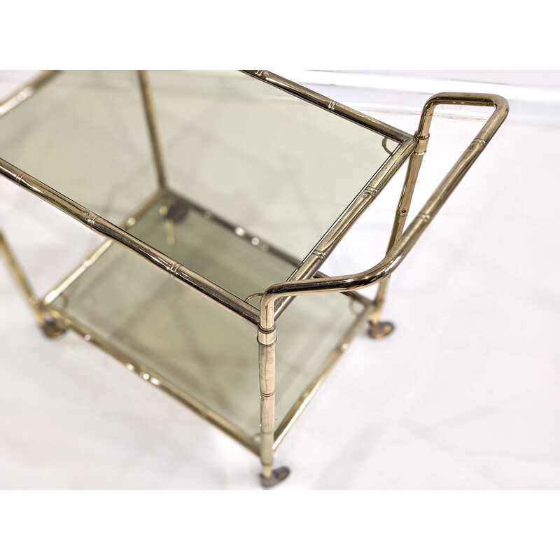 Faux bamboe" vintage dressoir in goud metaal met glas in lood planken