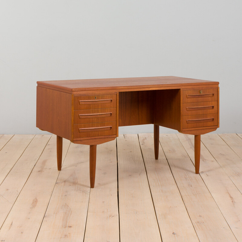 Pareja de escritorios vintage de teca de J. Svenstrup para A.p. Muebles, Dinamarca 1960