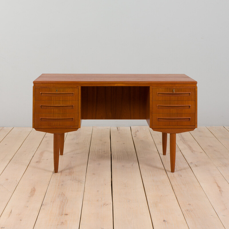 Par de mesas de teca vintage de J. Svenstrup para A.p. Mobiliário, Dinamarca 1960