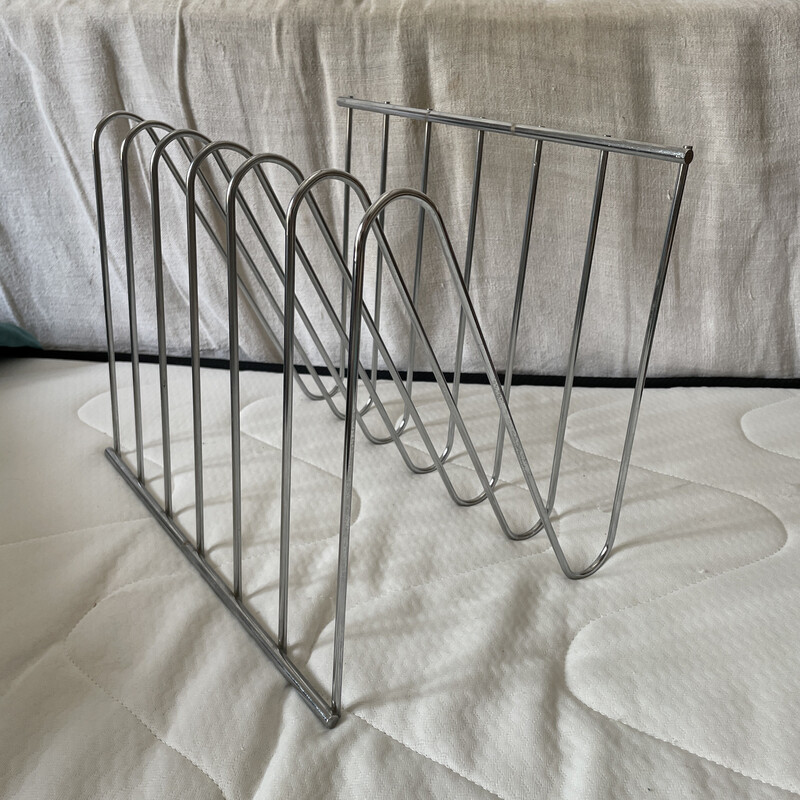 Vintage Zigzag metal magazine rack by François Arnal, 1970