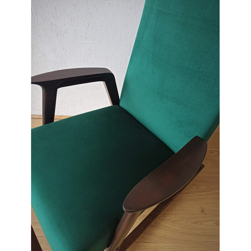 Silla mecedora vintage de madera con tapicería, 1950