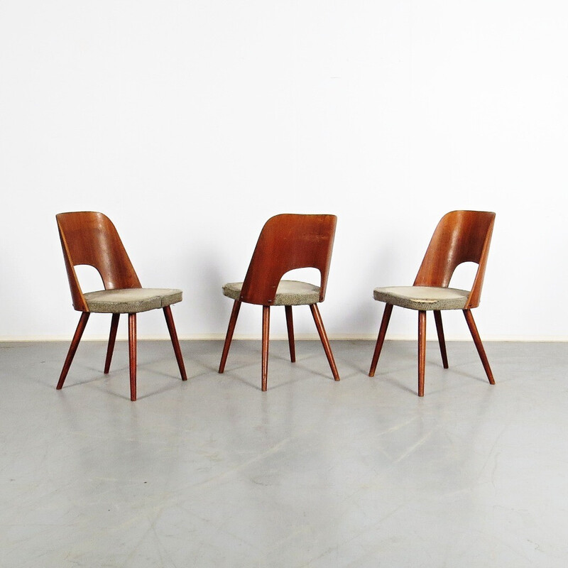 Set of 3 vintage dining chairs by Ton