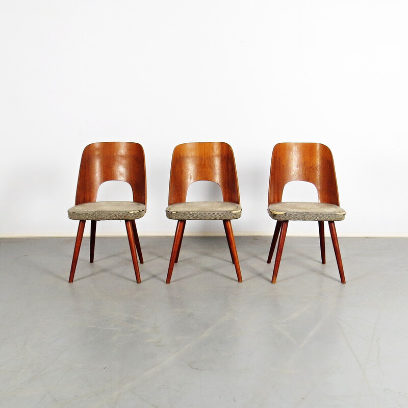 Set of 3 vintage dining chairs by Ton