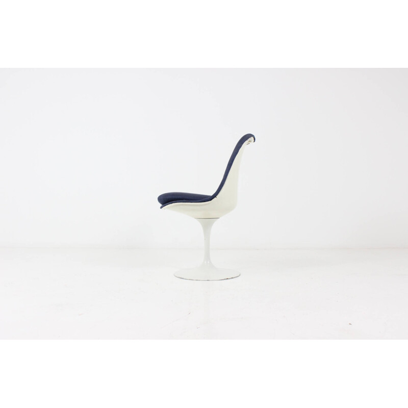 Knoll "tulip" chair in blue, Eero SAARINEN - 1960s