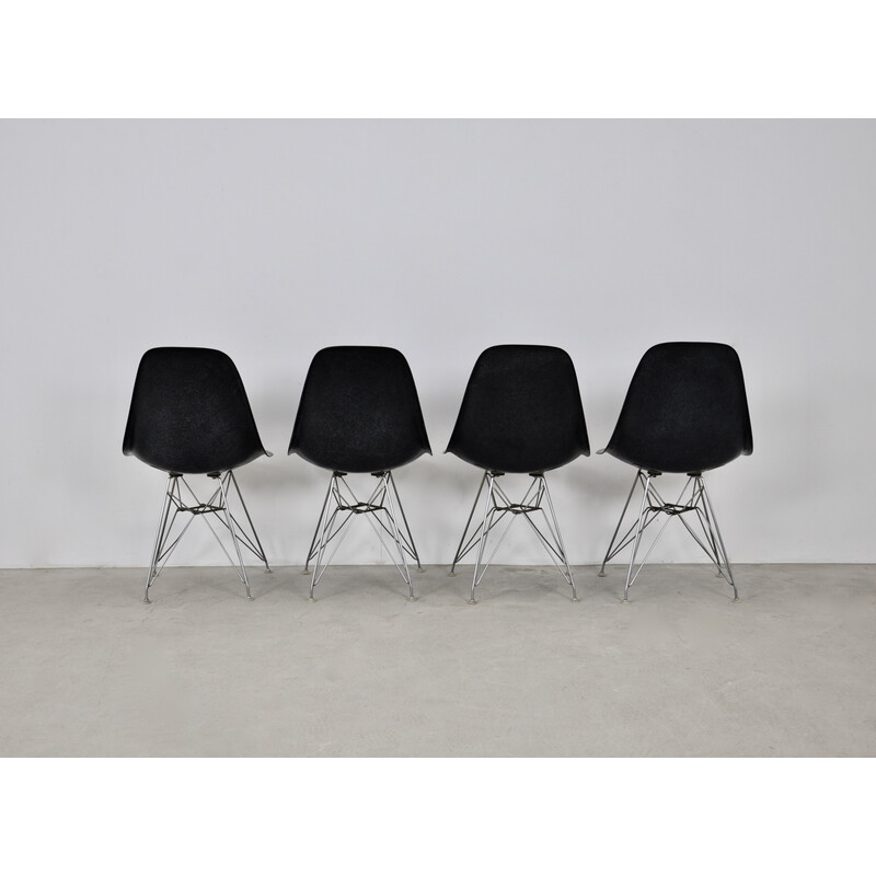 Sedia vintage in fibra di vetro Dsr di Charles e Ray Eames per Herman Miller, 1970