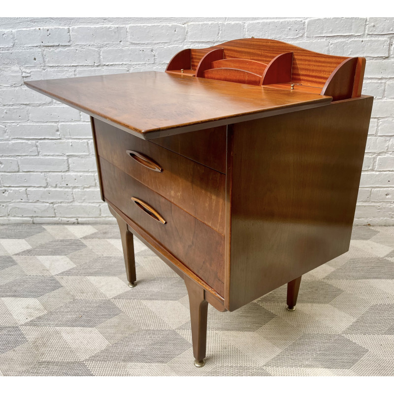 Bureau vintage en bois avec 3 tiroirs, 1960