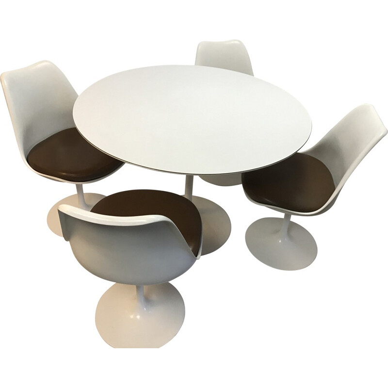 Knoll dining set with 4 chairs and a table "Tulipe", Eero SAARINEN - 1950s