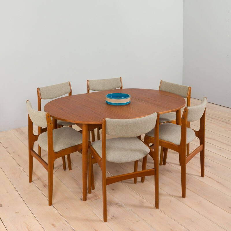 Vintage round extension dining table in teak by Mogens Kold, Denmark 1960s