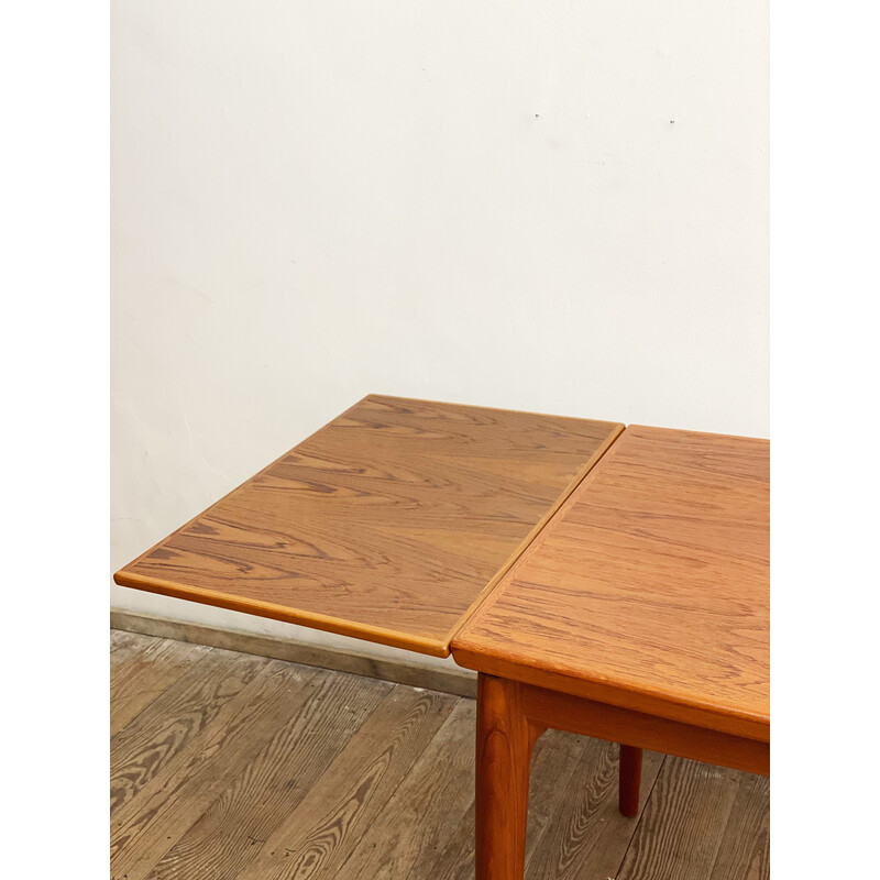 Mid-century Danish round teak extendable dining table by Grete Jalk for Glostrup, 1960s