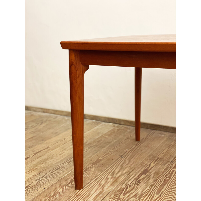 Mid-century Danish round teak extendable dining table by Grete Jalk for Glostrup, 1960s