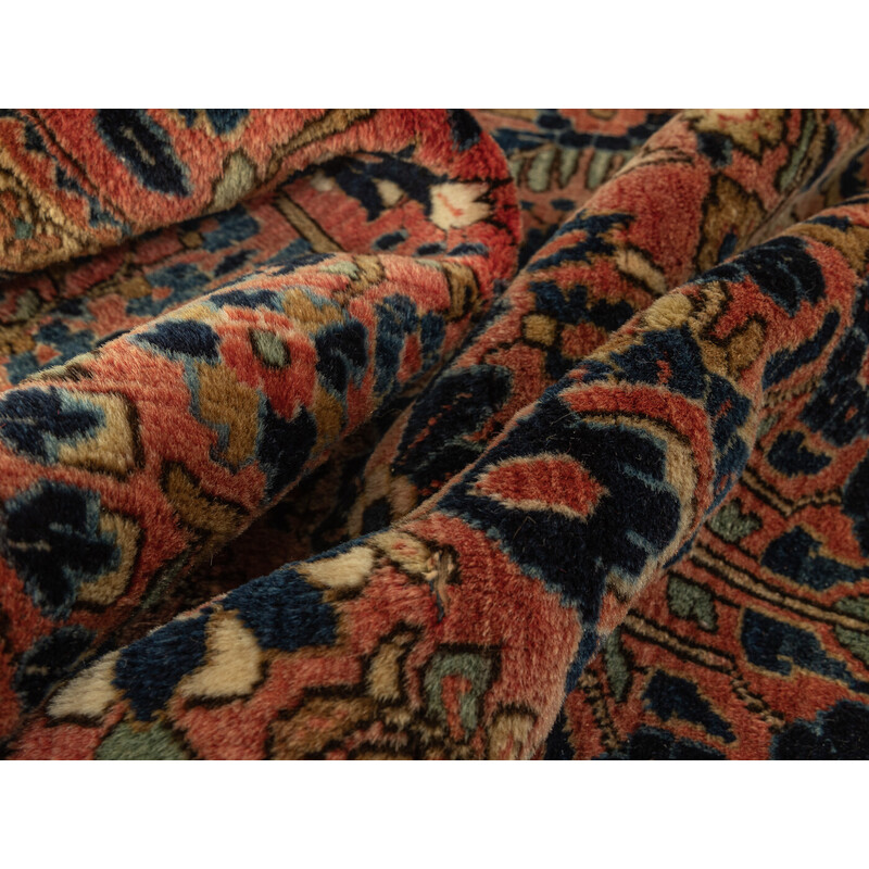 Reis Enzovoorts ondergeschikt Vintage Sarough tapijt, 1920