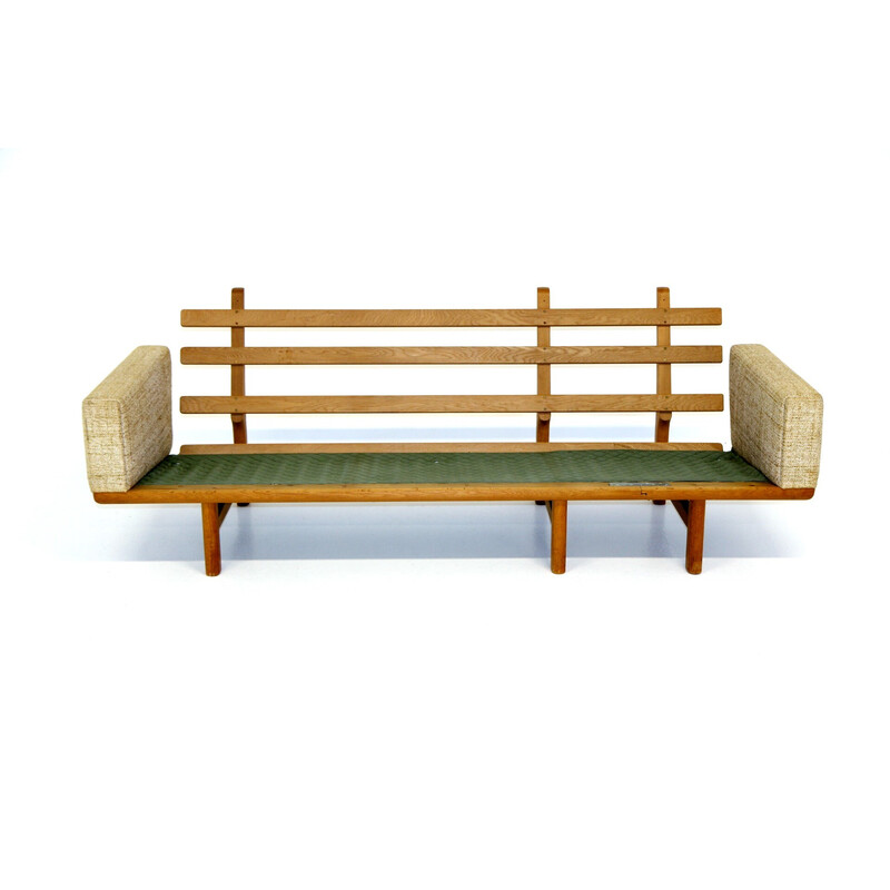 Vintage ge-236 oakwood sofa by Hans J Wegner for Getama, 1960