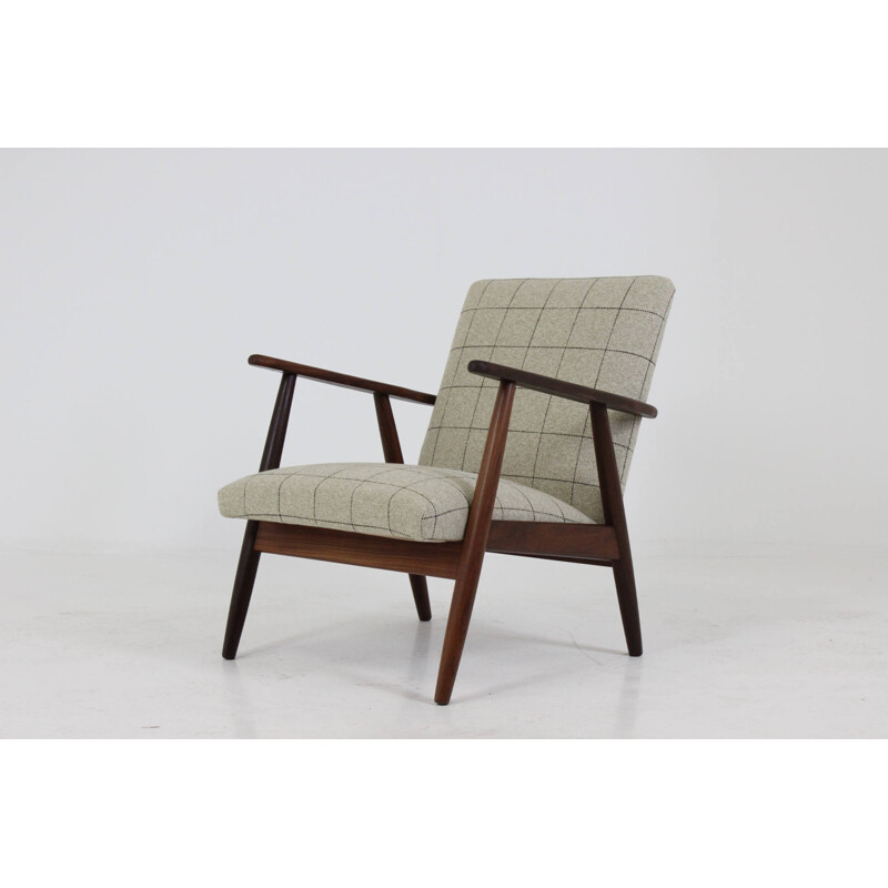 Fauteuil danois retapissé de tissu beige à carreaux - 1960