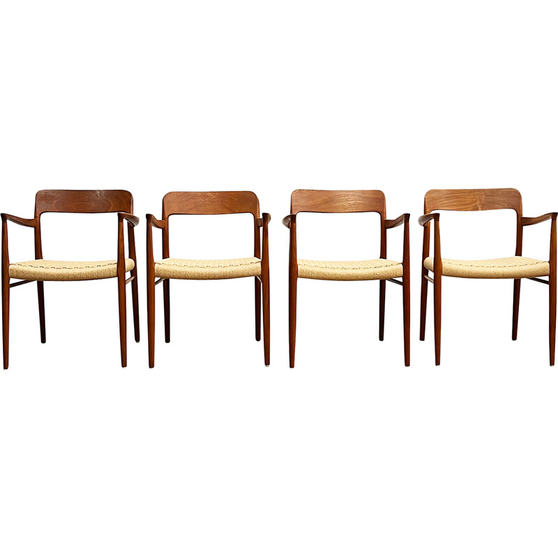 Set di 4 sedie vintage in teak danese modello 56 di Niels O Moller per Jl Møllers Mobelfabrik, 1950