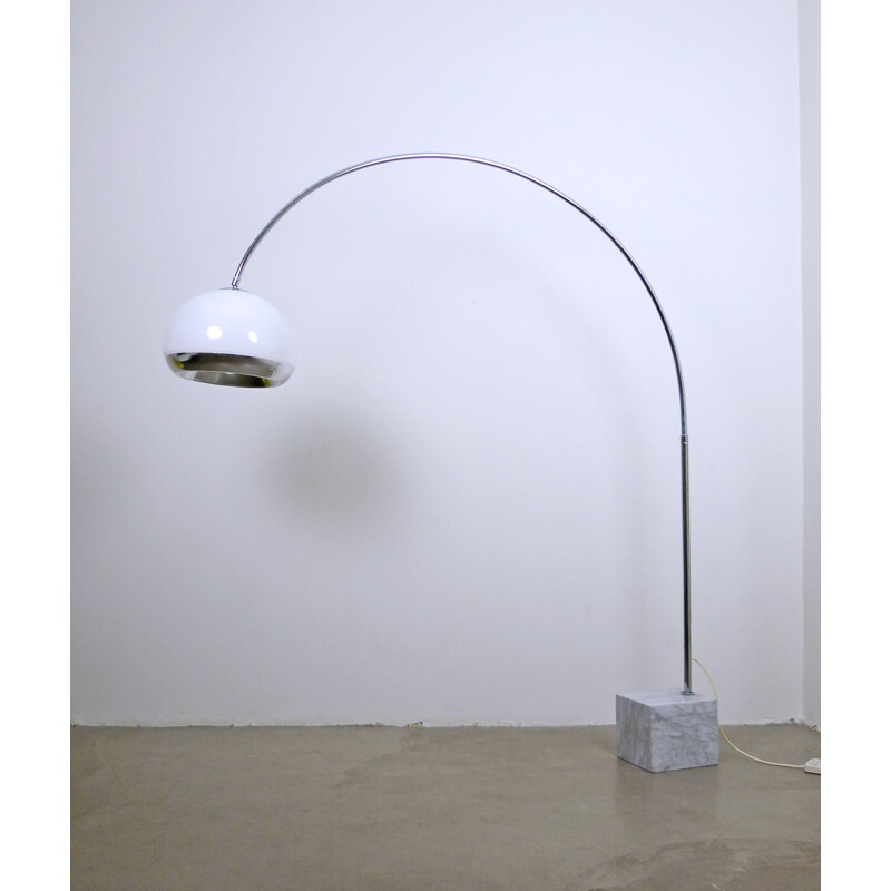 Large arc floor lamp with marble stand, Harvey GUZZINI - 1960s