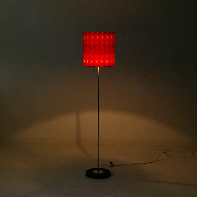 Floor lamp in chromed steel and red lampshade - 1970s