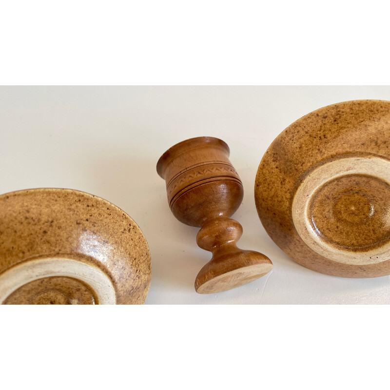Juego de 3 hueveras vintage de cerámica y madera