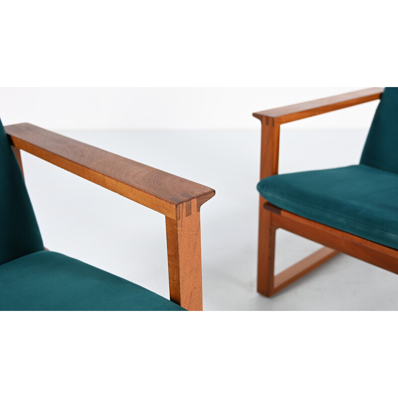 Pair of vintage 2254 armchairs by Børge Mogensen for Fredericia, Denmark 1970