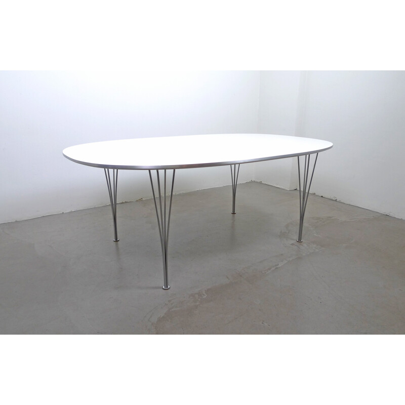 Fritz Hansen oval table in laminate and chromed metal, Piet HEIN Bruno MATHSSON  Arne JACOBSEN - 1960s