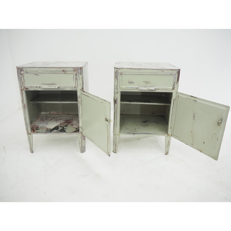 Vintage-Industrie-Nachttischpaar aus Stahl, 1970