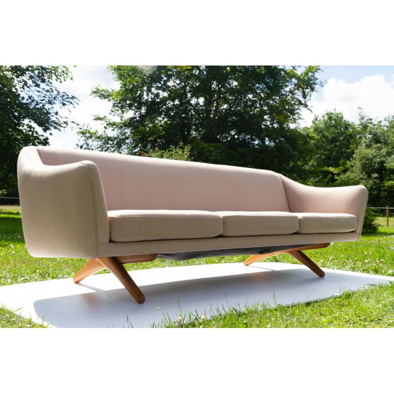 Mid-century Danish model Ml 140 sofa by Illum Wikkelsø for A. Mikael Laursen, 1960s