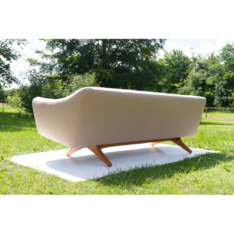 Mid-century Danish model Ml 140 sofa by Illum Wikkelsø for A. Mikael Laursen, 1960s