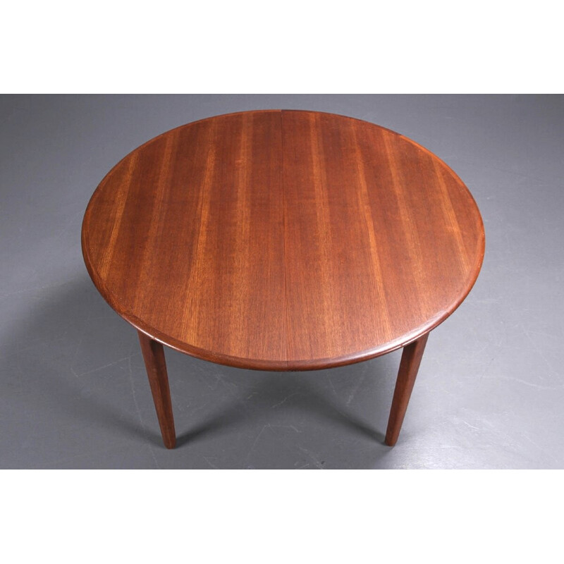 Scandinavian vintage teak table with 3 extensions, 1960