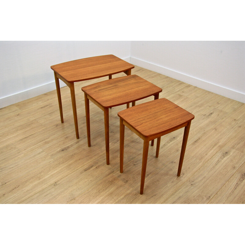 Set of 3 danish nesting tables in teak and oak - 1960s