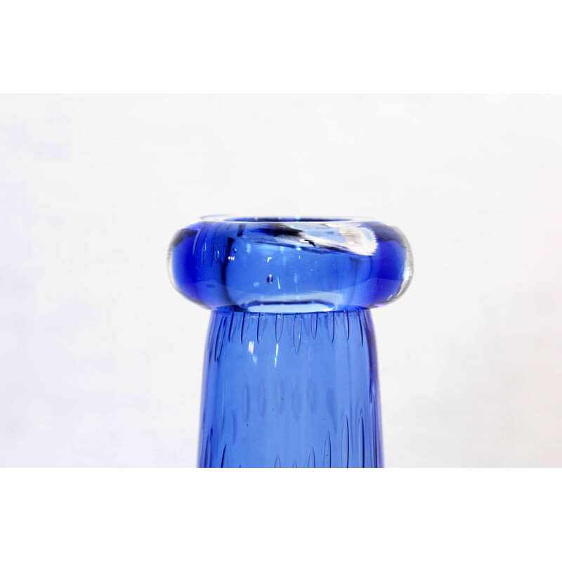 Vaso de vidro azul vintage, 1970