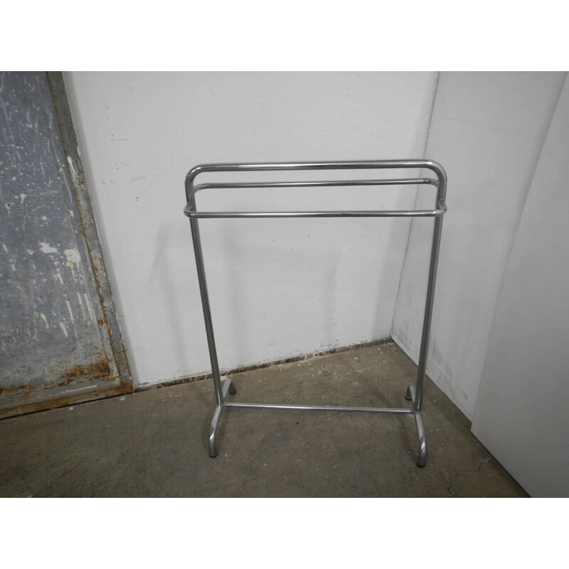 Vintage towels holder in chromed metal